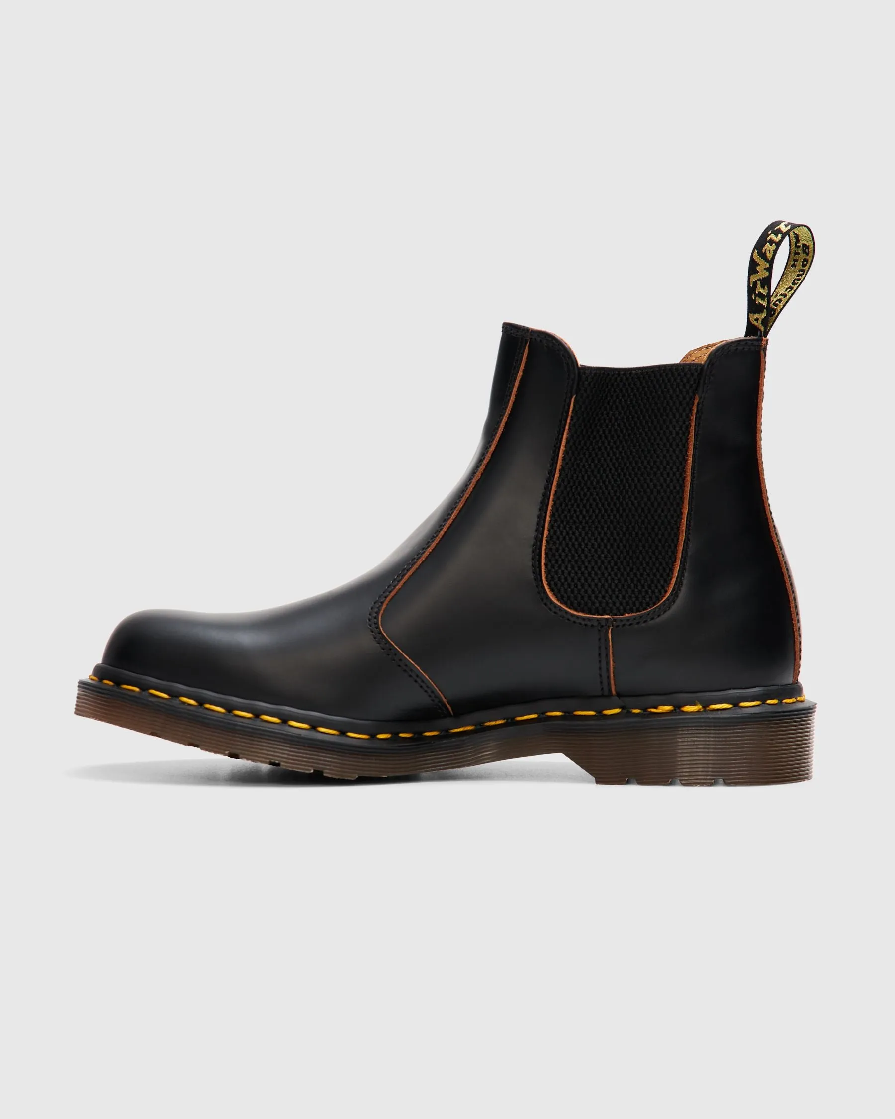 2976 Vintage Made in England Chelsea Boots