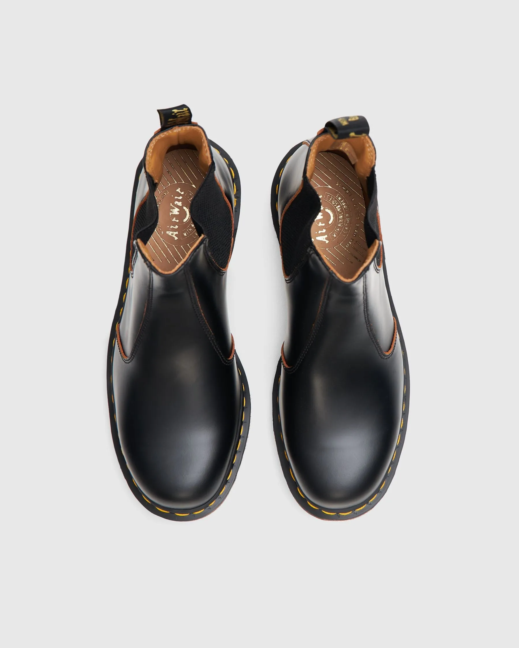 2976 Vintage Made in England Chelsea Boots