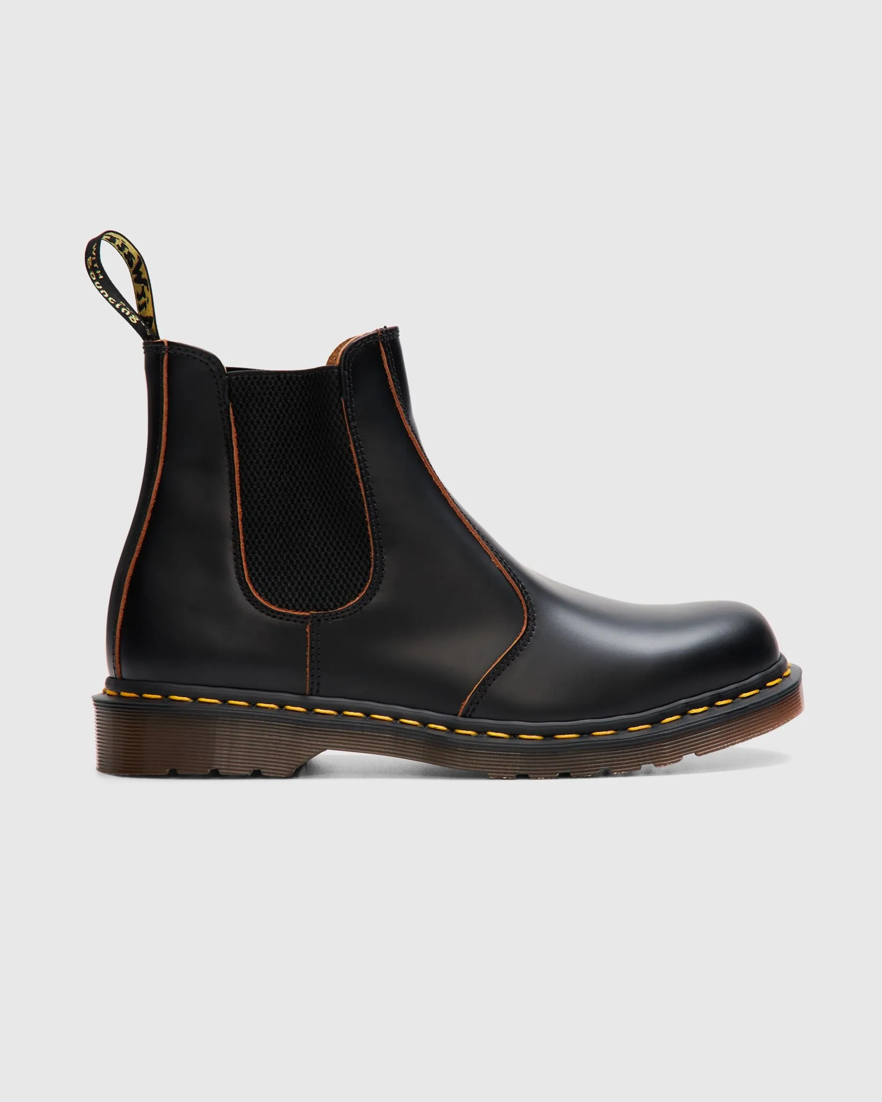 2976 Vintage Made in England Chelsea Boots