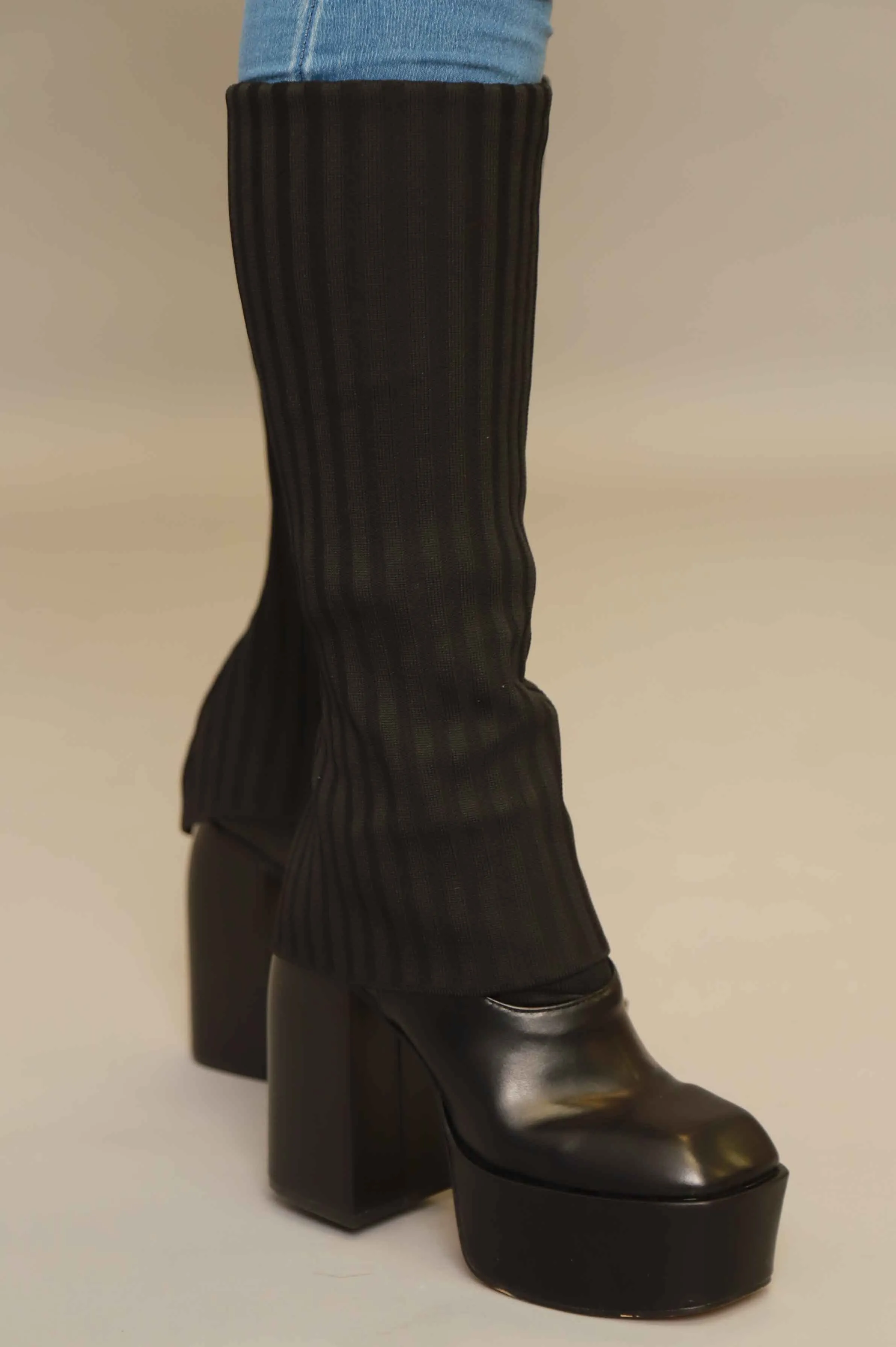 All Access Chunky Platform Knit Boots - Black