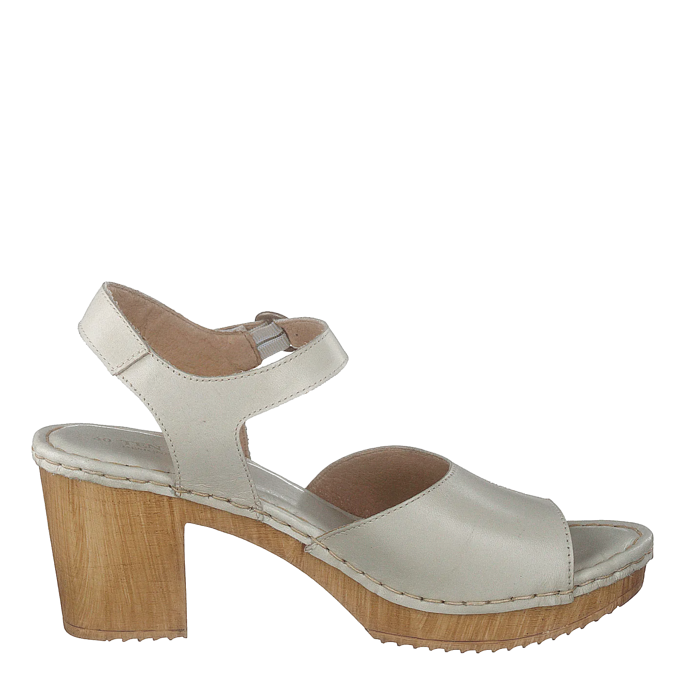 Amelia Offwhite