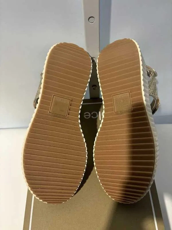 DEBRA SANDALS PLATINUM DISTRESSED LEATHER - re:vita