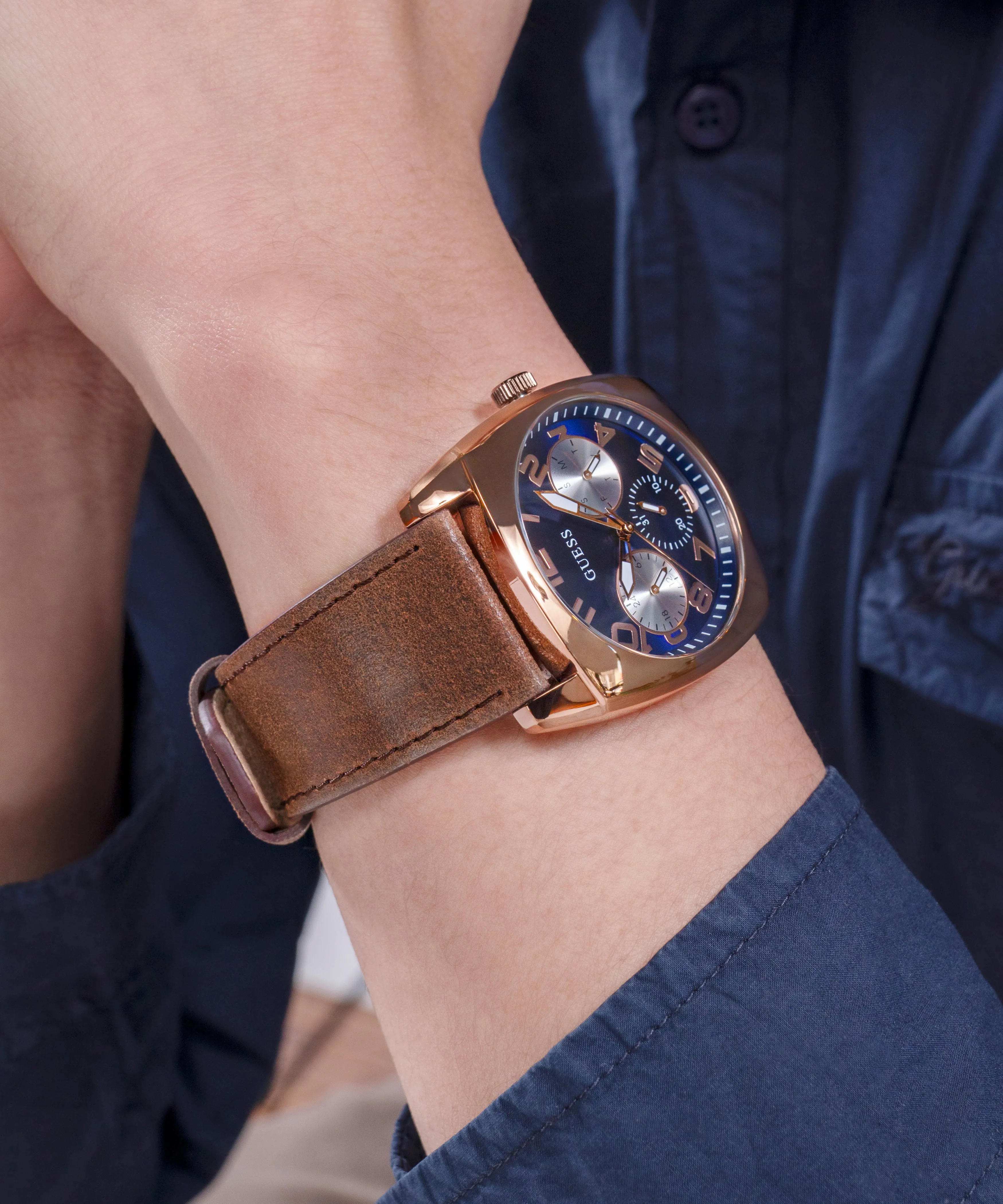 GUESS Mens Brown Coffee Multi-function Watch