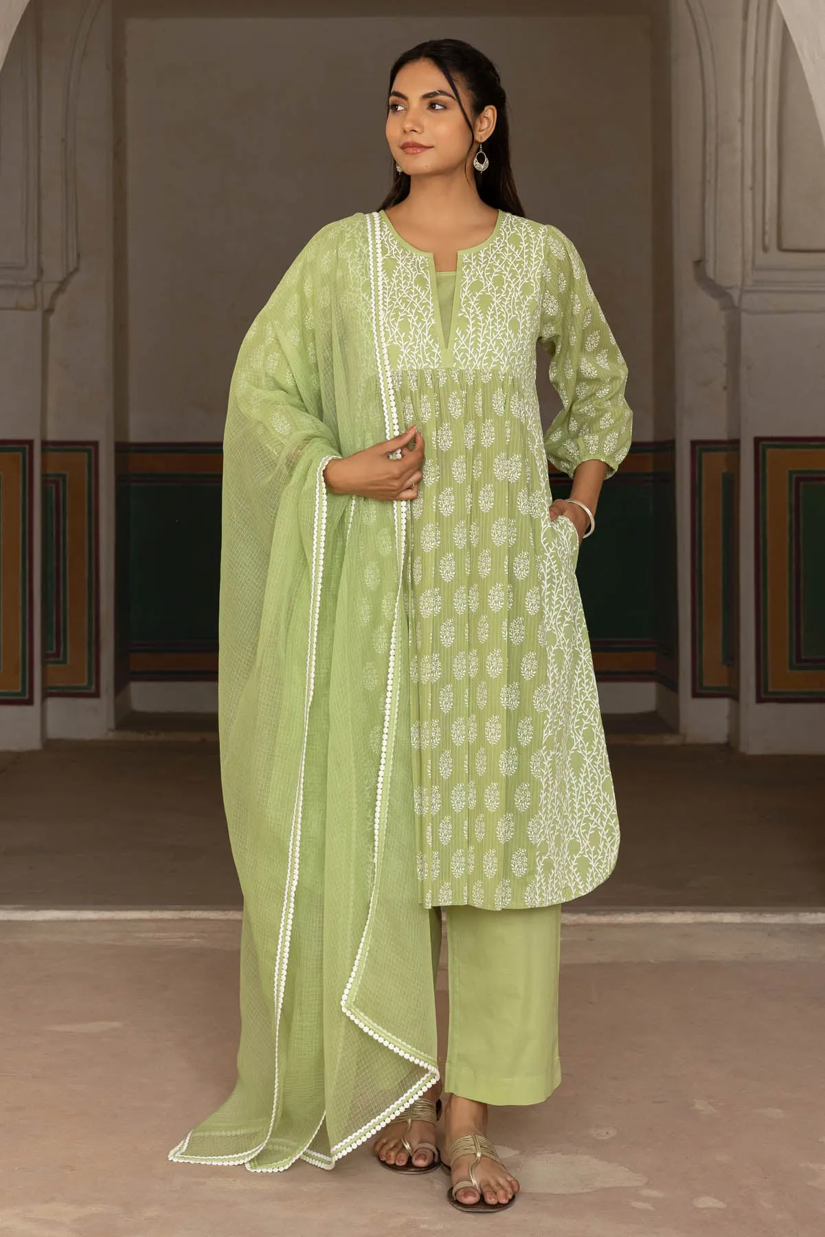 Jaitoon Chunakhadi Kurta