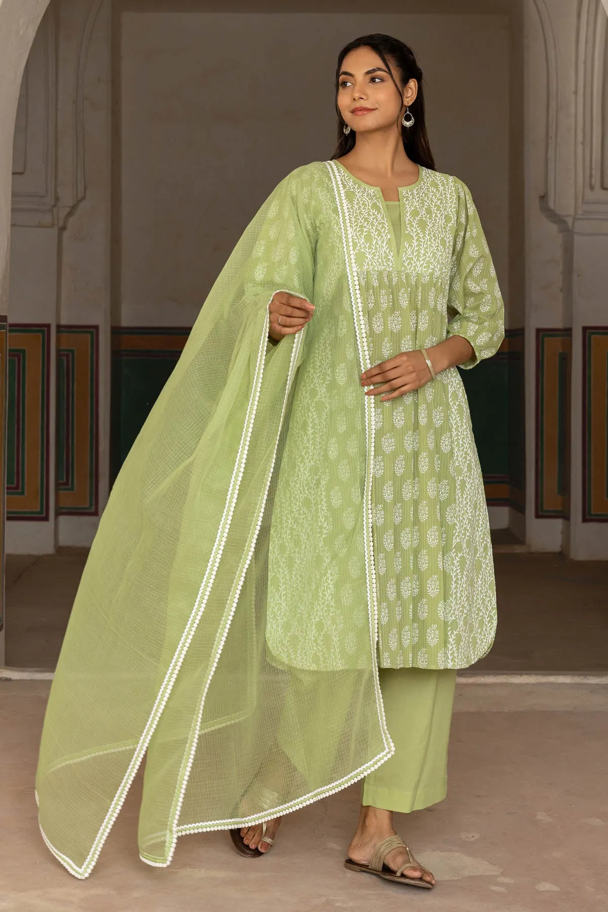 Jaitoon Chunakhadi Kurta