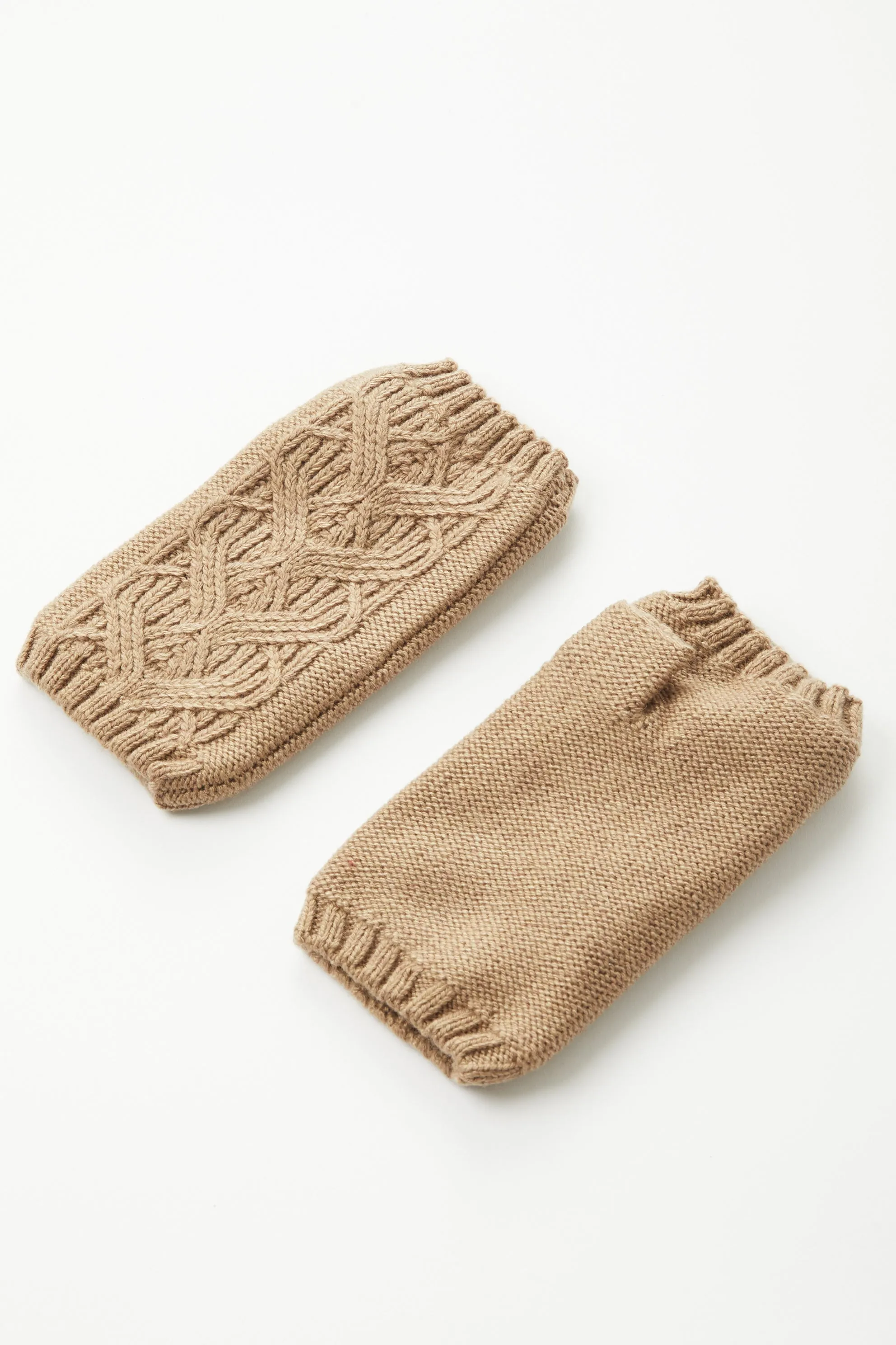 Loopy Cable Handwarmer