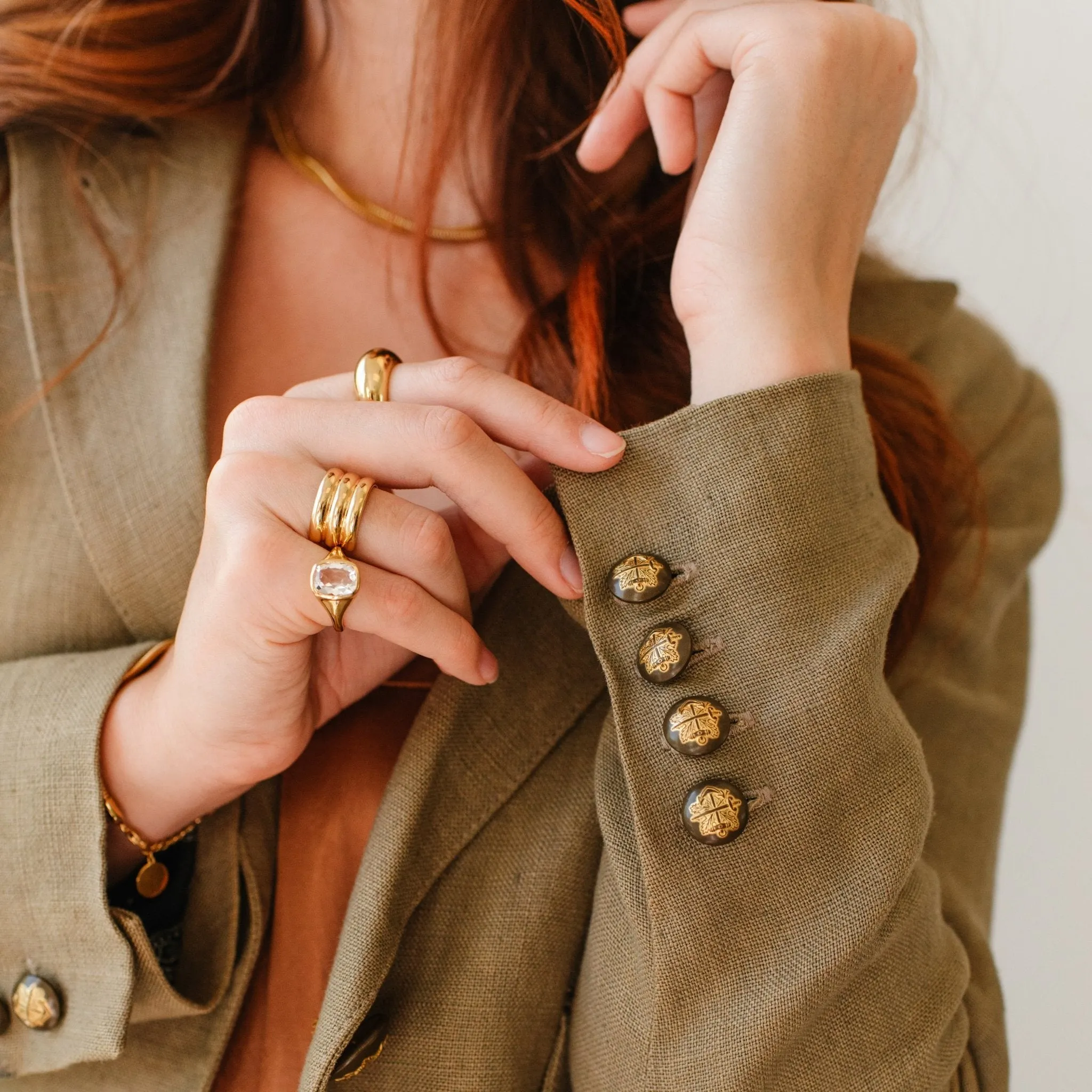 LOVE VINTAGE SIGNET RING - ROCK CRYSTAL & GOLD