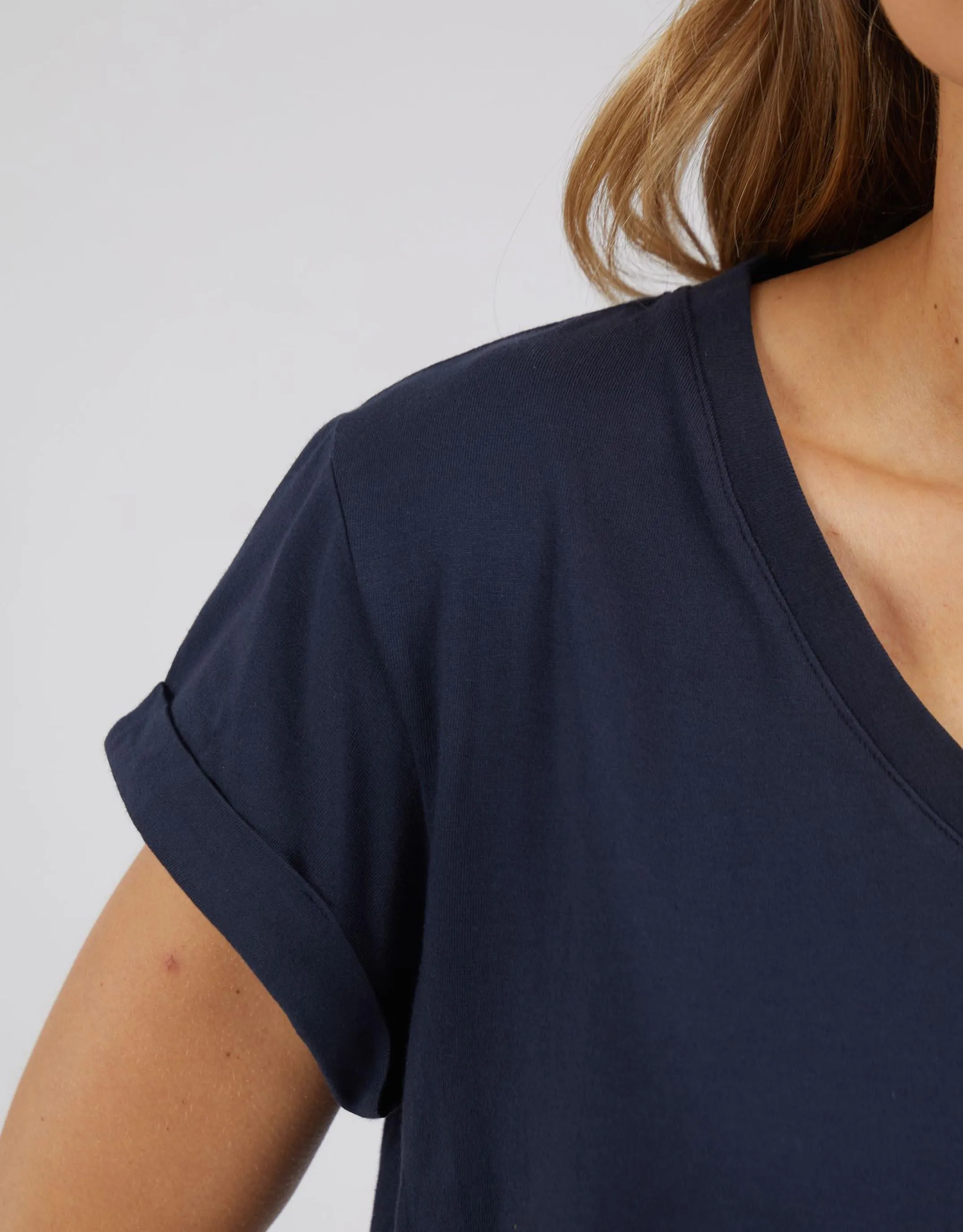 Manly Vee Tee - Navy