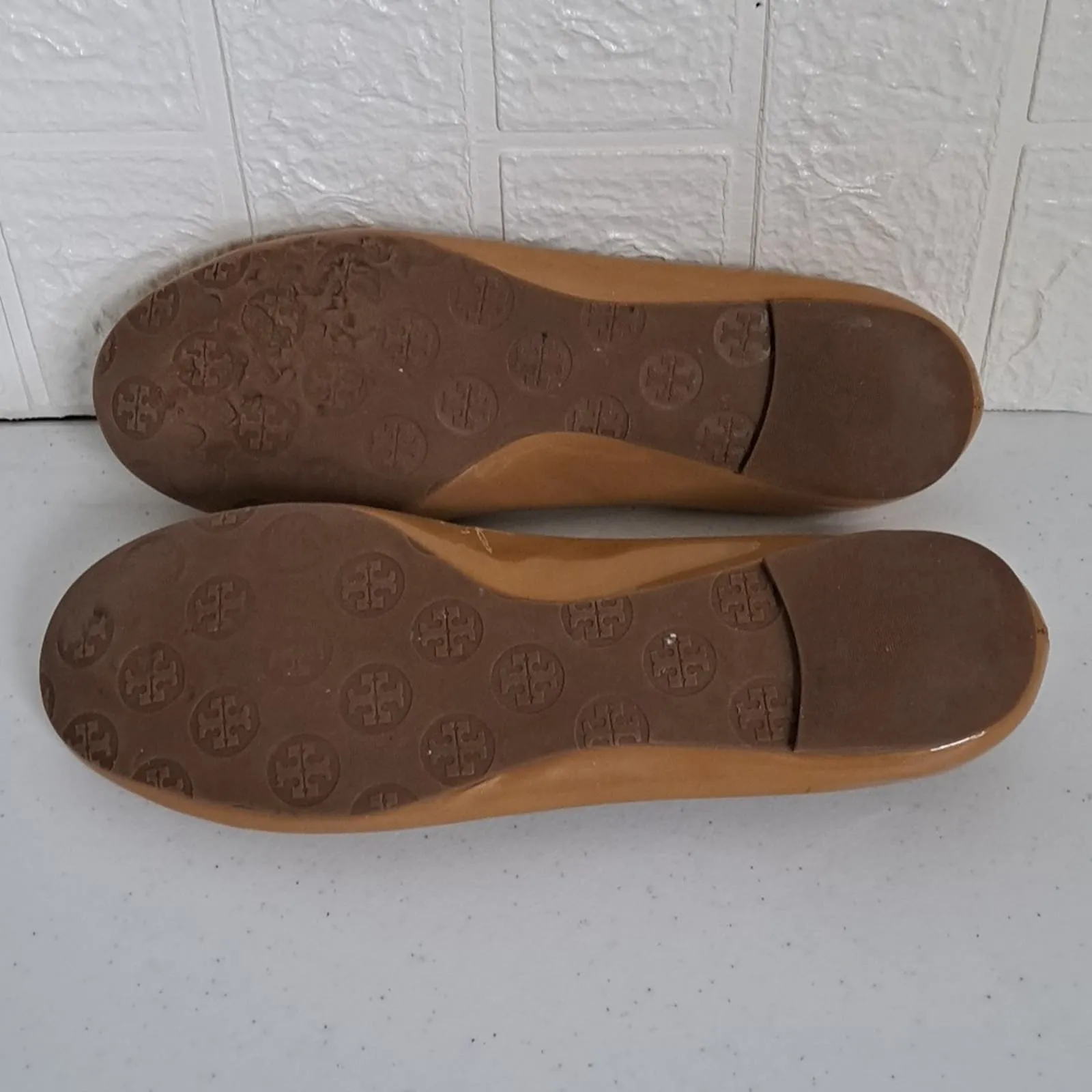 Tory Burch Caroline Patent Leather Ballet Flats Camel Tan