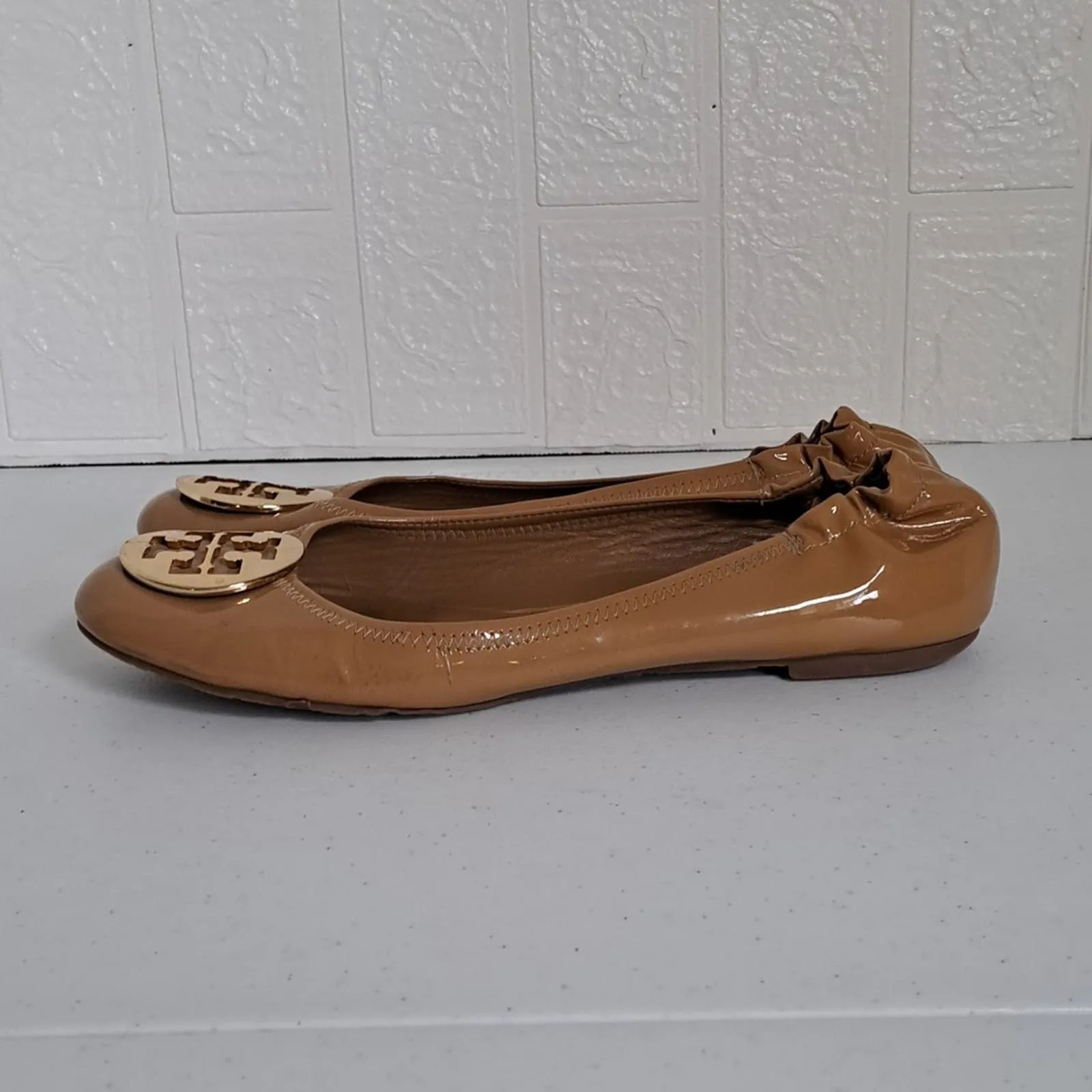 Tory Burch Caroline Patent Leather Ballet Flats Camel Tan