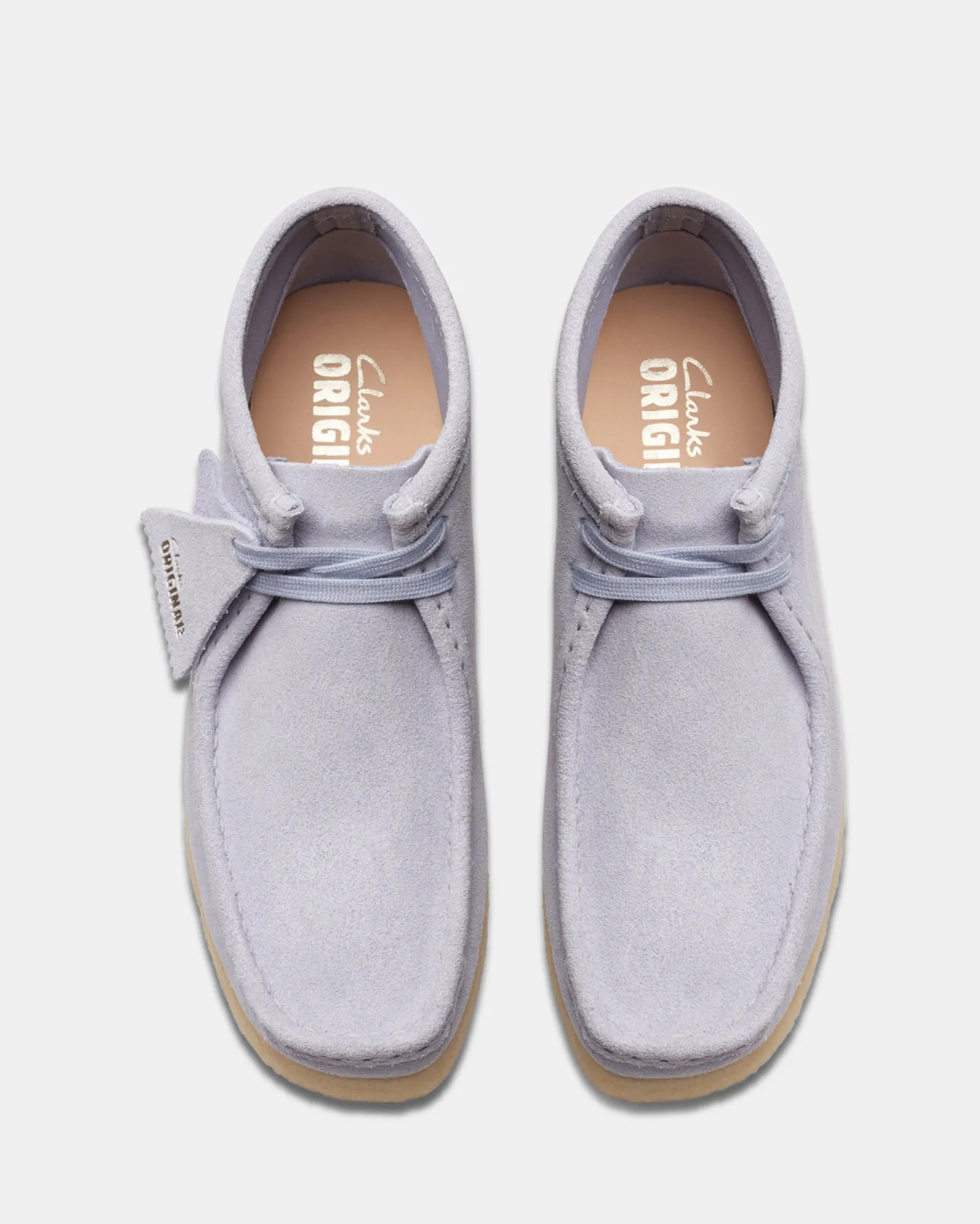 Wallabee Boot. (W) Cloud Grey Suede